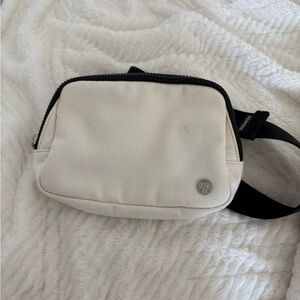 Lululemon Athletica Cream Belt Bag